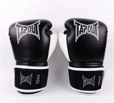 2022 Nové tréningové rukavice kickboxu